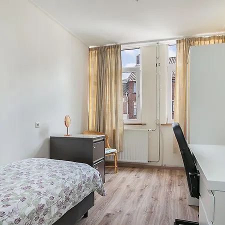 Hostel Tourist Travel *