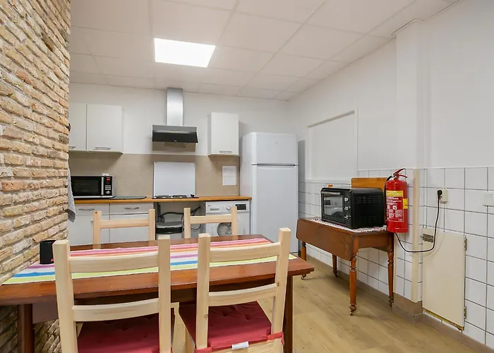 Tourist Travel * 斯琴丹