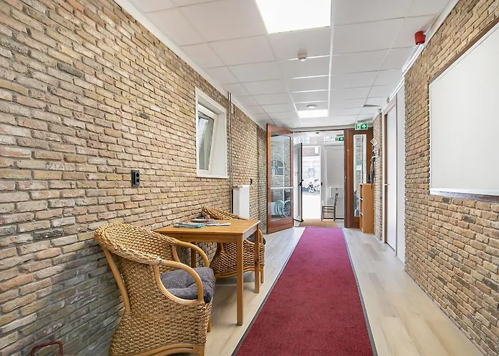 旅馆 Tourist Travel