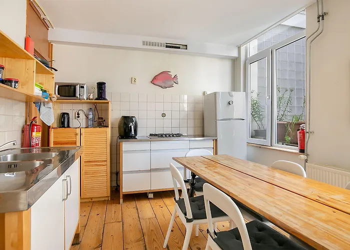 旅馆 Tourist Travel *