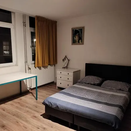Albergue Tourist Travel Schiedam